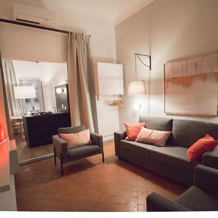 Yome - Appartamento Con Una Camera Da Letto - Acqua Firenze Bagian luar foto