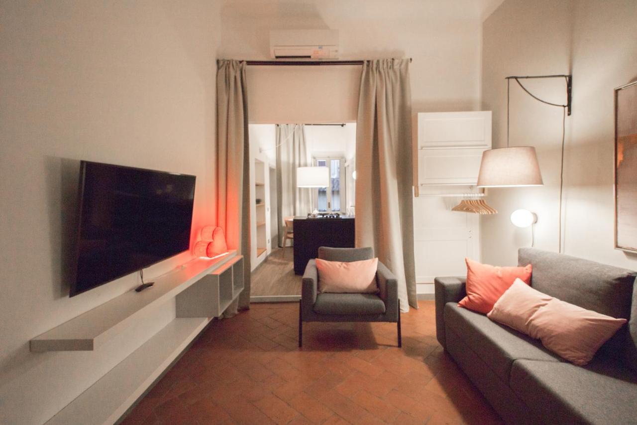 Yome - Appartamento Con Una Camera Da Letto - Acqua Firenze Bagian luar foto